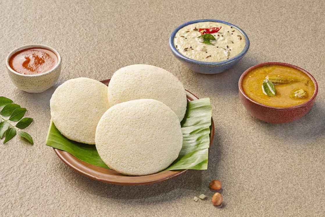 Plain Idli